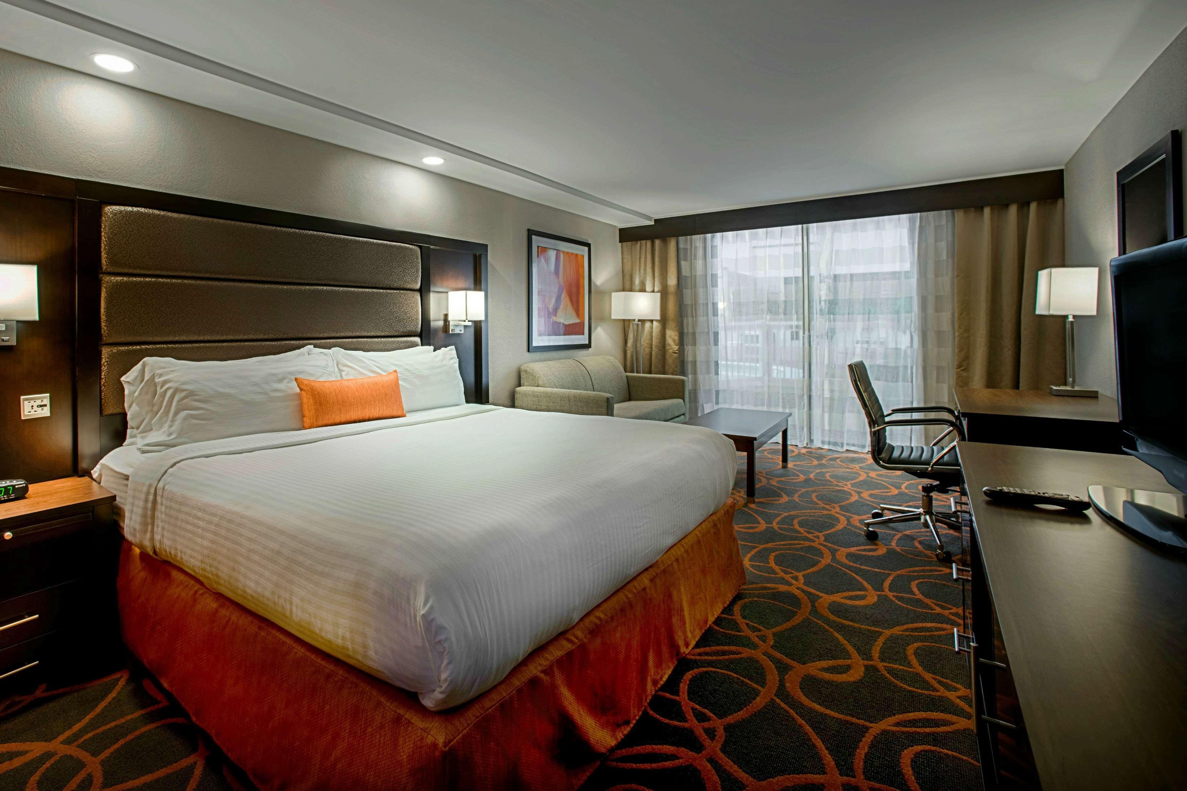 The Great Rivers, Ascend Hotel Collection Alton Εξωτερικό φωτογραφία