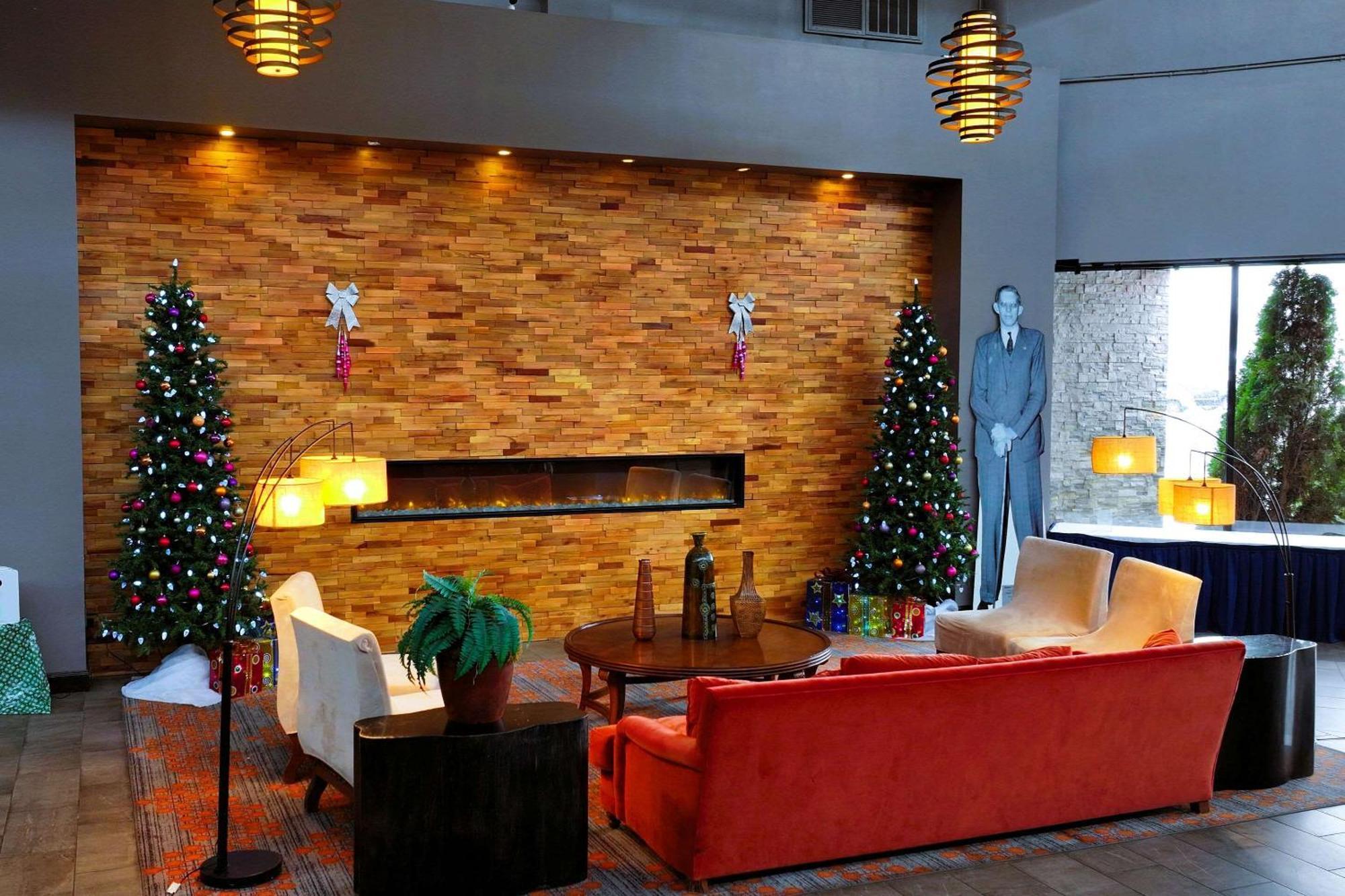 The Great Rivers, Ascend Hotel Collection Alton Εξωτερικό φωτογραφία